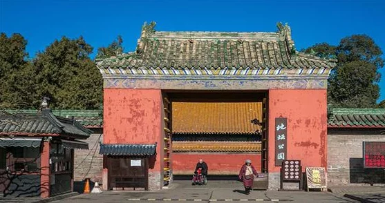 独家爆料！玲珑之光英雄深度培养攻略与最新强度排行，揭秘你的阵中璀璨之星TOP榜